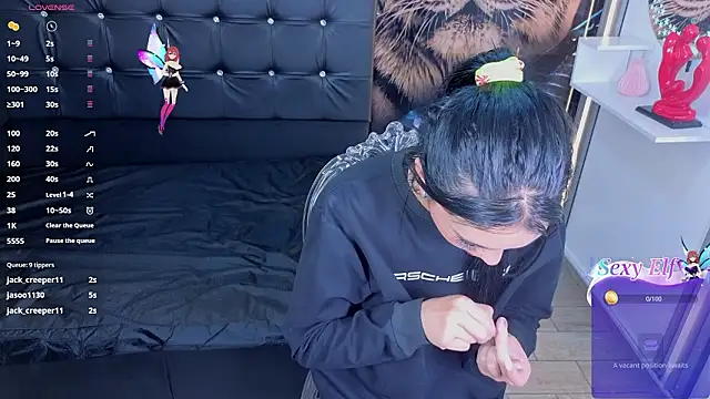 _ArianaToro Adlı Modelin Canlı XXX Sohbeti