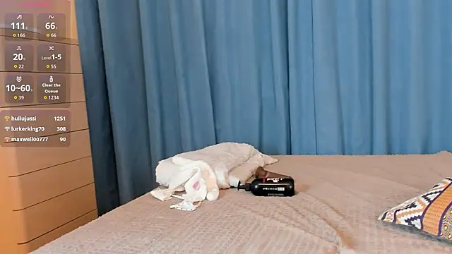 NeonSinner Adlı Modelin Canlı XXX Sohbeti