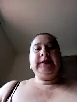 marianismith: онлайн-секс-чат