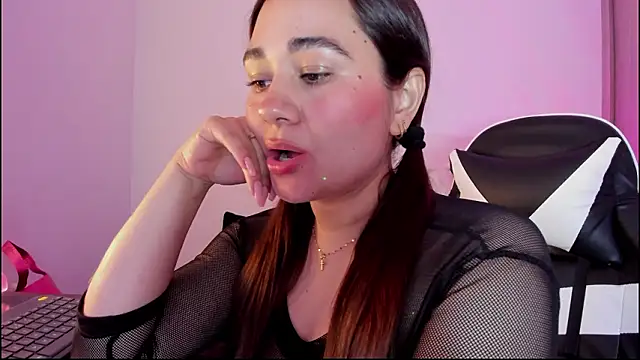 saray_mendozaa live XXX chat