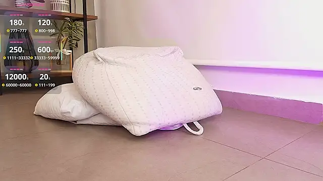 Sassy--Girl's Live XXX Chat