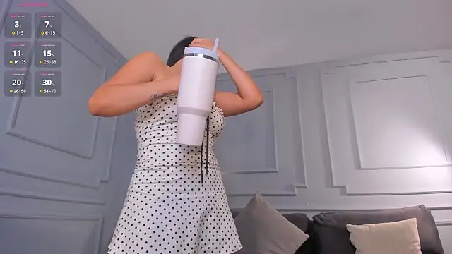 NinaMichelle's Live XXX Chat