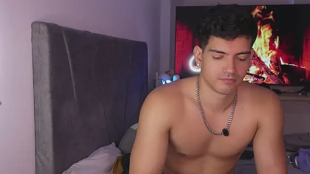 bbbeachboy Adlı Modelin Web Kamerası Şovu