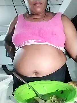 Czat XXX na żywo – emma_purple_