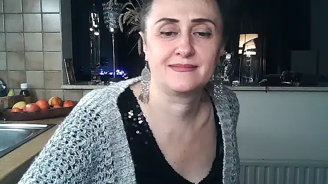 UllimOhi_ 在線直播表演