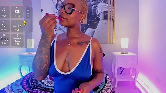 Chatroom XXX en direct de KenyaMystic