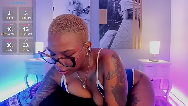 KenyaMystic 即時 XXX 聊天