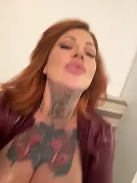 XXX chat uživo modela krysstal003