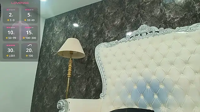 MirandaSould live XXX chat