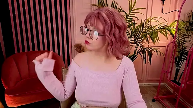 XXX chat uživo modela Waifu_Ketrin