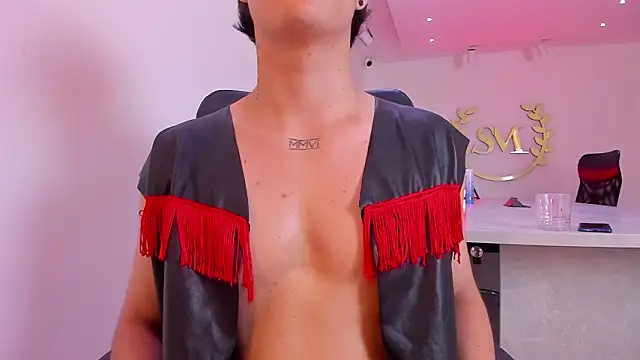 دردشة BenitoSaenz الجنسية المباشرة