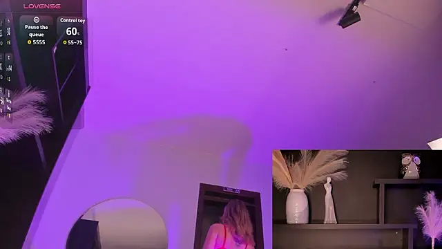 Chatroom XXX en direct de ViolettHansson