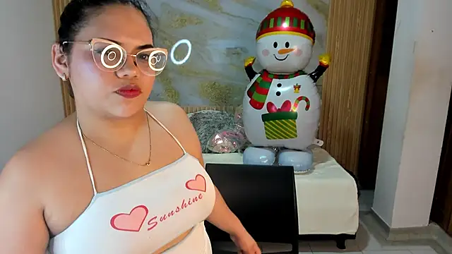 samy_19_ Adlı Modelin Canlı XXX Sohbeti