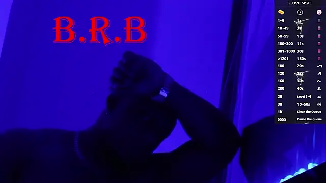 دردشة JhonBlacke الجنسية المباشرة