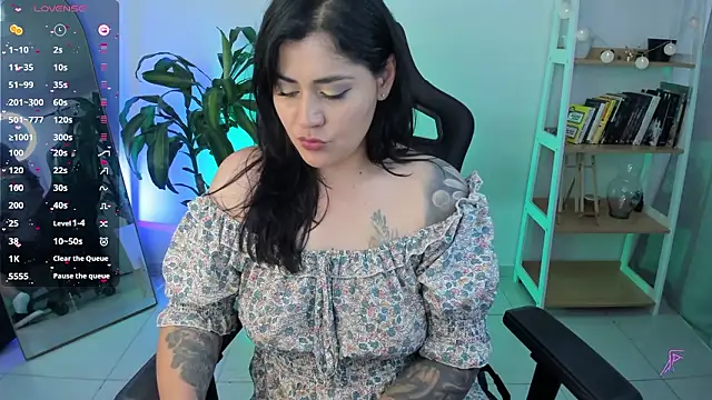 karlie02_ Chat XXX in diretta