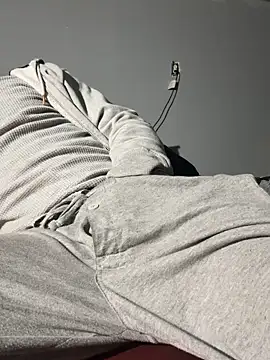 دردشة MIGHTYDEMONXXX الجنسية المباشرة