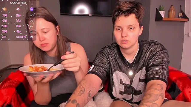 Chat XXX ao vivo de Tenderly_Couple