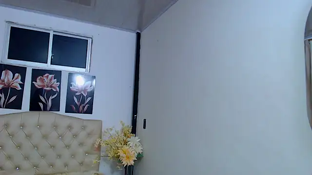 Chatroom XXX en direct de pinky_f00x