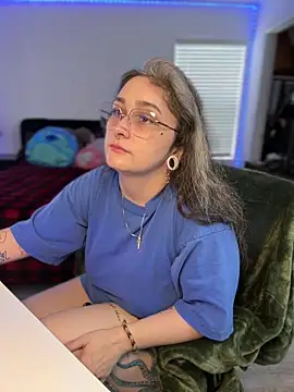 Chatroom XXX en direct de Alix_Valentine