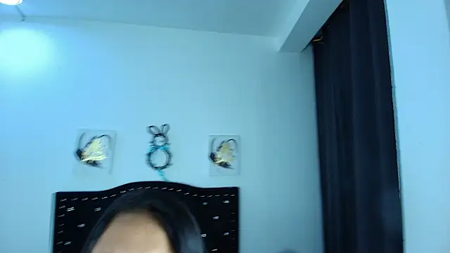 Chat +18 de Sara_f_W ao vivo