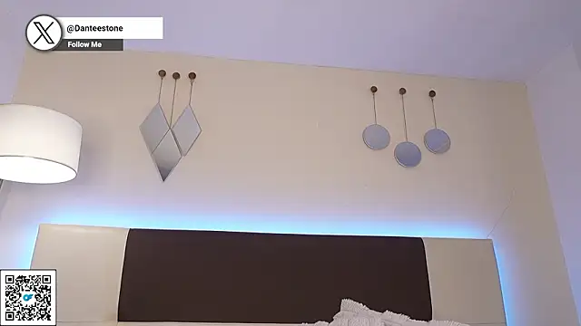 دردشة DanteeStone الجنسية المباشرة