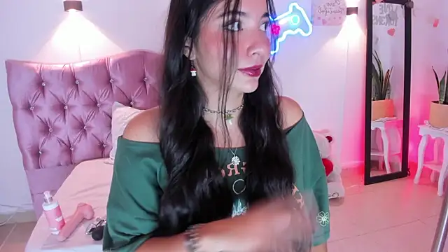 Jules_Angel Adlı Modelin Canlı XXX Sohbeti