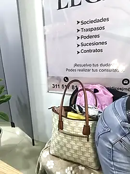 Chat XXX ao vivo de ALEJA__22