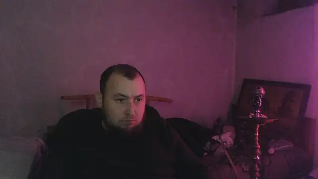 دردشة BIG-COCK-OMG الجنسية المباشرة