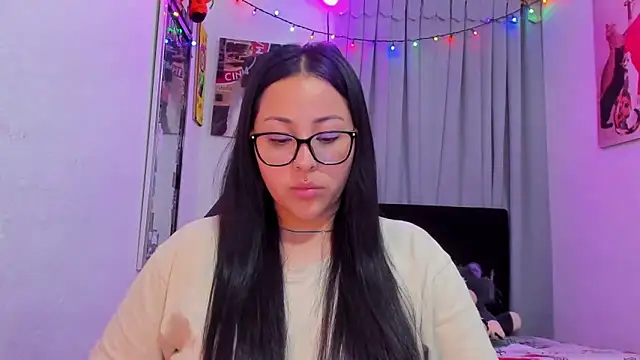 Chat XXX ao vivo de Bella-Gema