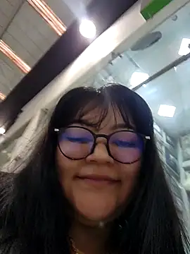 Chatroom XXX en direct de Sakura_0505