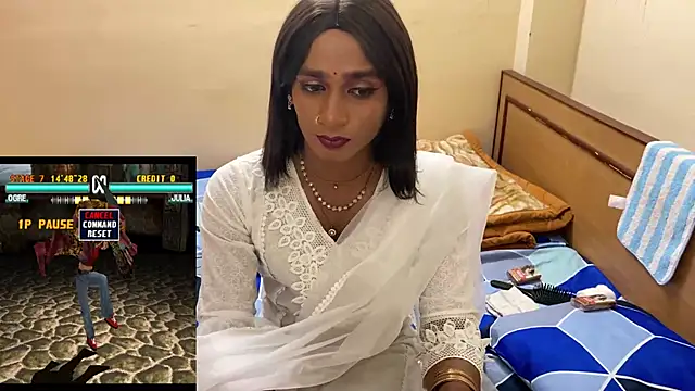 LuvLayla Chat XXX live