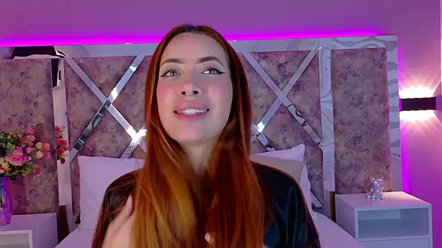 Živý XXX chat LolaGray__