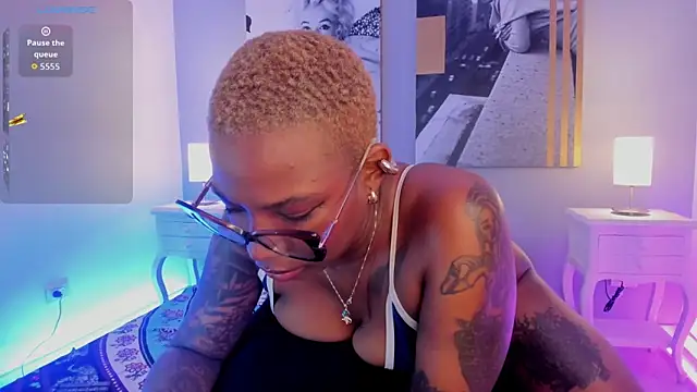 KenyaMystic's Live XXX Chat