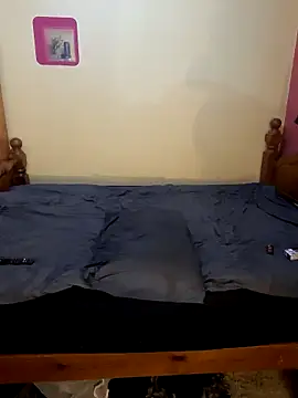 Živý XXX chat Adrian26pl