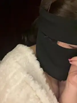 RooVaaN-Xx – Live XXX-chat