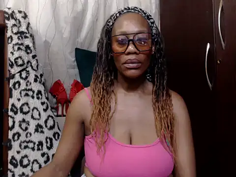 sweetcandyx24's Live XXX Chat