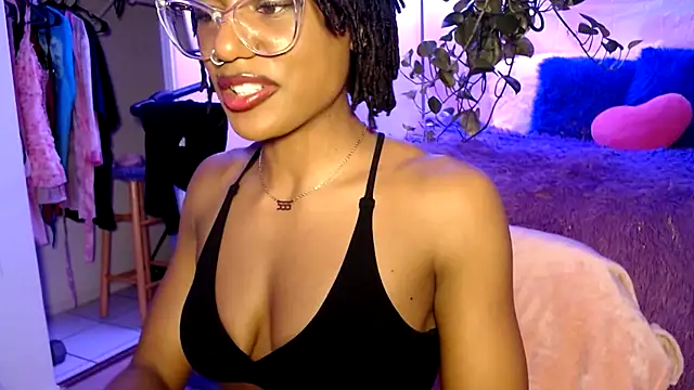 CocoSage's Live XXX Chat