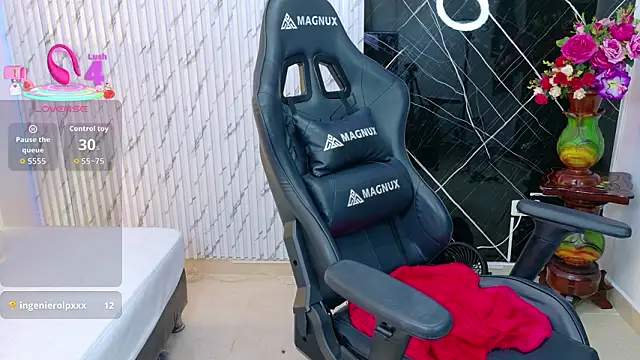 lararoberts_ 라이브 XXX 채팅