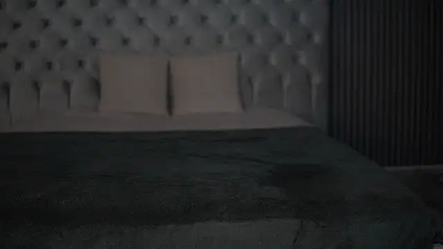 AmelyNoir Chat XXX in diretta