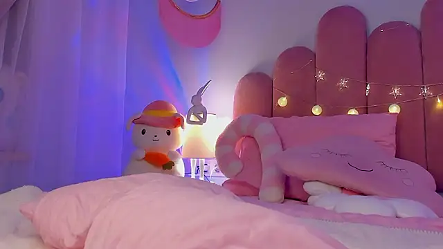 ElsaYoung's Webcam Show