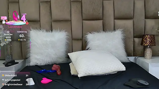 LizaMintelli Show in webcam