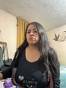 latinfemale  라이브 XXX 채팅