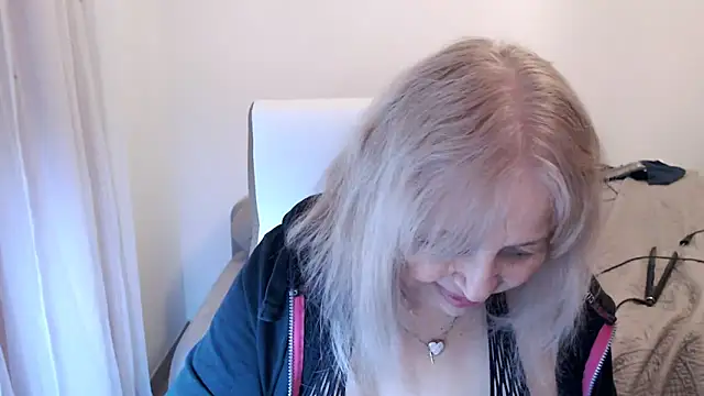 SusiLifeXXX Live XXX-chat