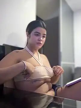 دردشة Kaily_Sweet16 الجنسية المباشرة