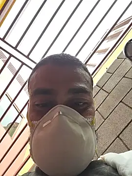 Cnutt310 Live XXX-Chat