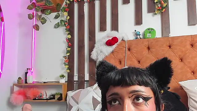 Czat XXX na żywo – MeowMota_