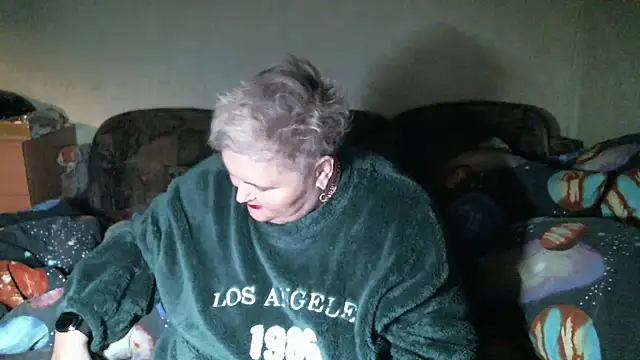 Chat +18 de Lana555 ao vivo