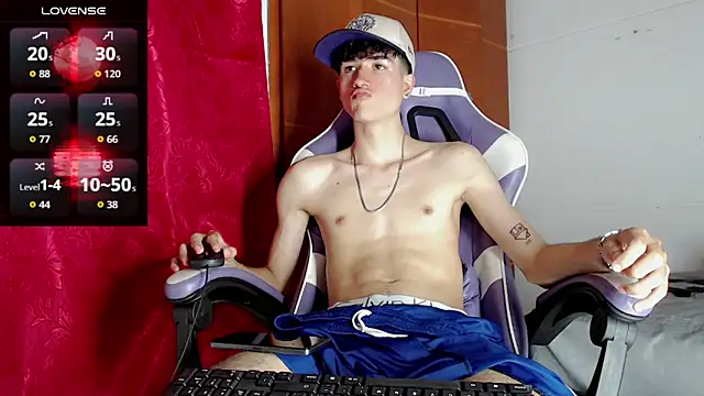 Johnny_cagee_ 即時 XXX 聊天