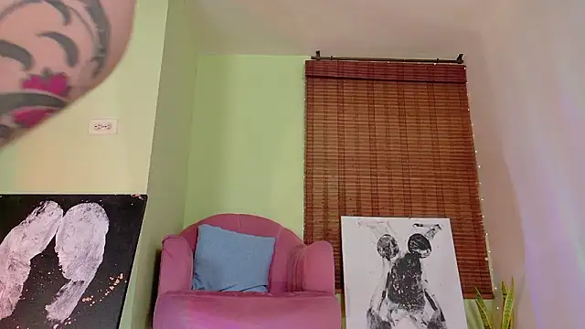 Emma__Blanco live XXX chat