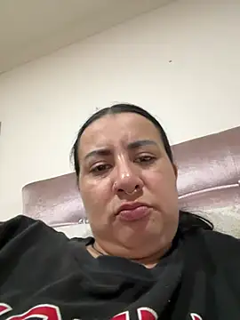 Chatroom XXX en direct de Abril_Luv